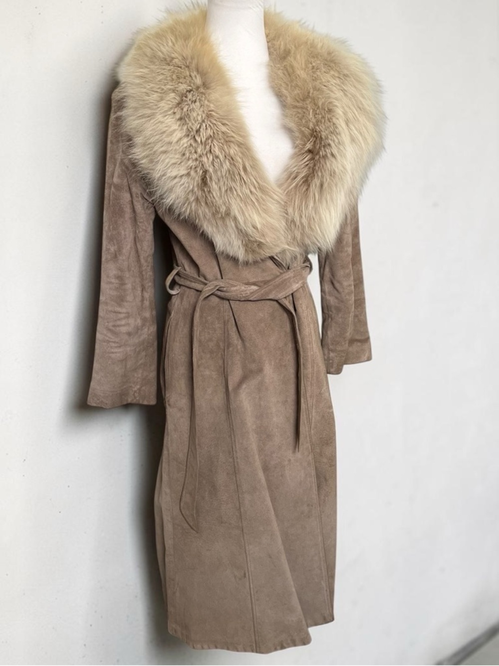 Vintage Suede Coat w Fur Collar Belted Taupe Luxe Winter Coat XS